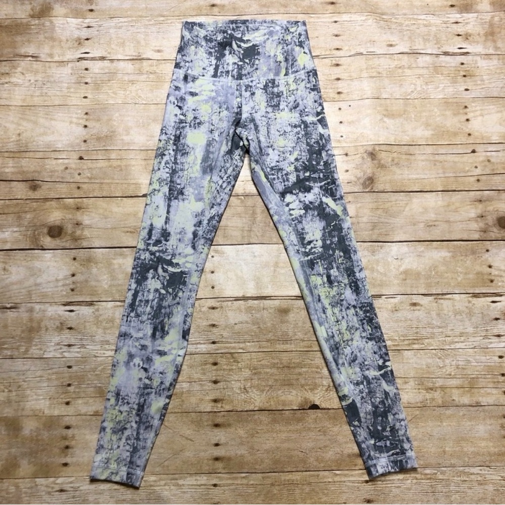 Rare color!! Lululemon Athletica Wunder Train High Rise Tight 25”